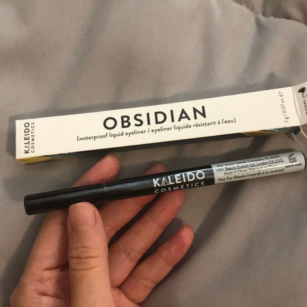 Kaleido Cosmetics Waterproof Eyeliner